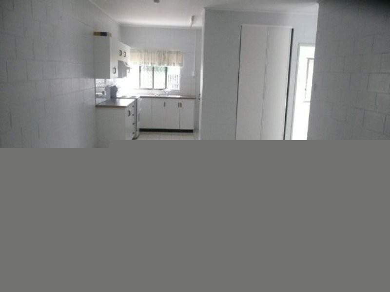 2/47 Carlo Road, Rainbow Beach QLD 4581