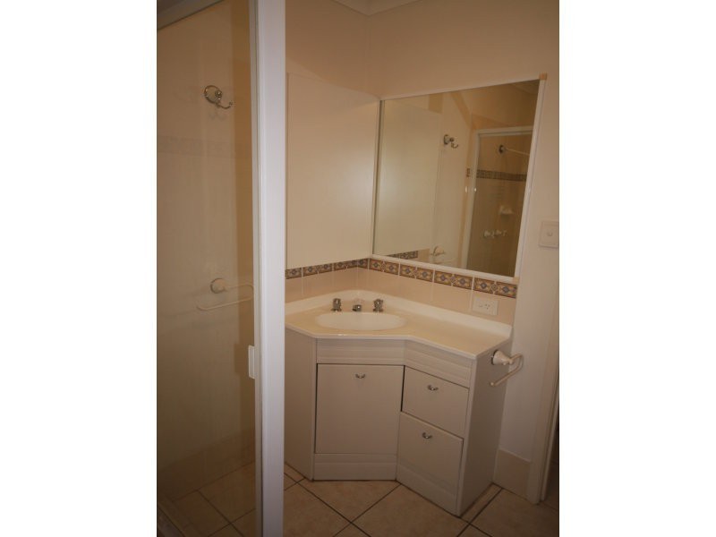 9 Zircon Street, Rainbow Beach QLD 4581