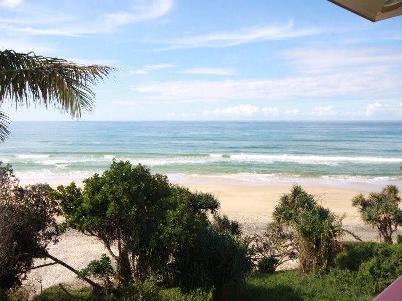 9 Zircon Street, Rainbow Beach QLD 4581