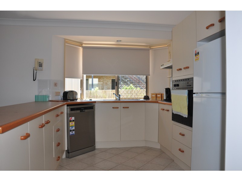 46 BOMBALA CRESCENT, Rainbow Beach QLD 4581