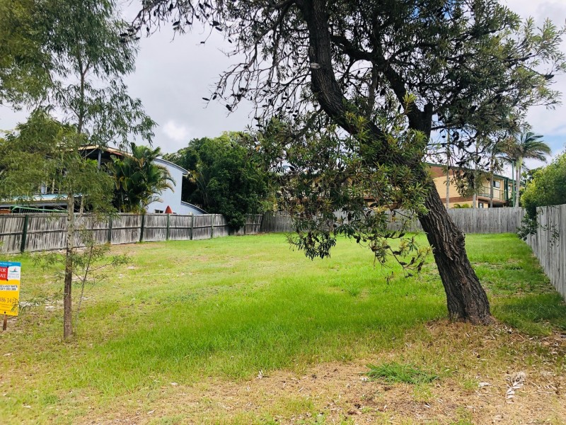 7 Carlo Road, Rainbow Beach QLD 4581
