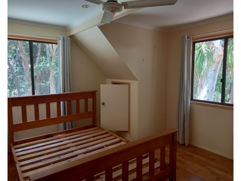 3 Redwood Court, Rainbow Beach QLD 4581