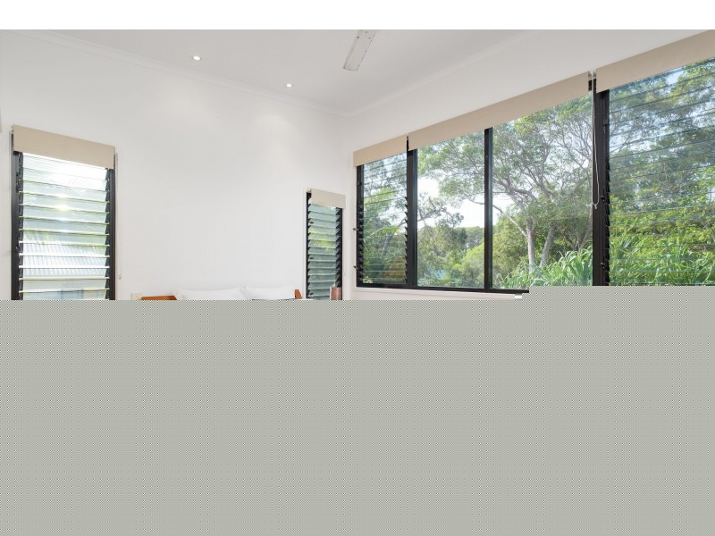 12 NAIAD COURT, Rainbow Beach QLD 4581