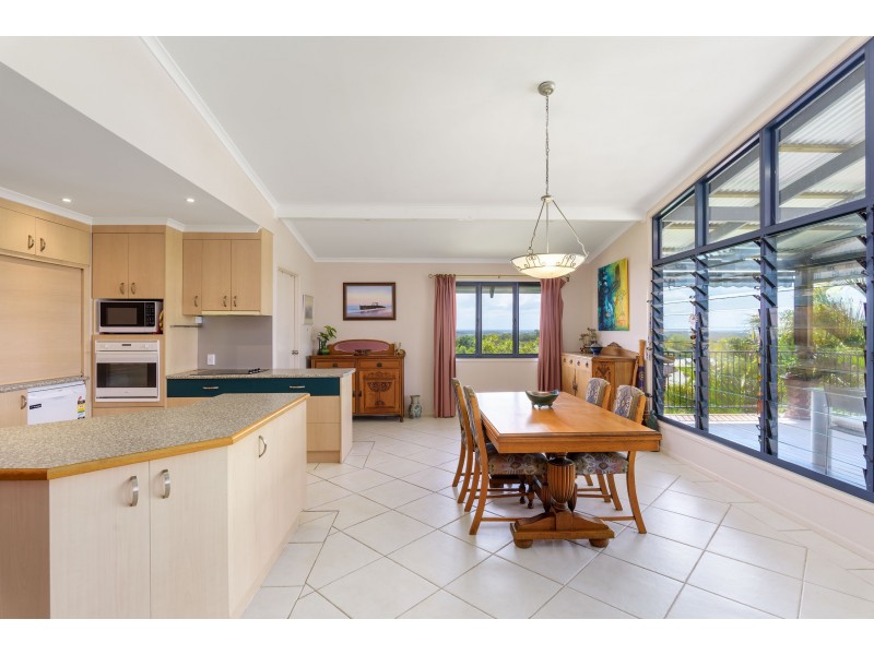 13 COOLBERRY COURT, Rainbow Beach QLD 4581
