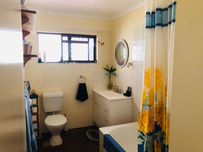 2/43 CARLO ROAD, Rainbow Beach QLD 4581