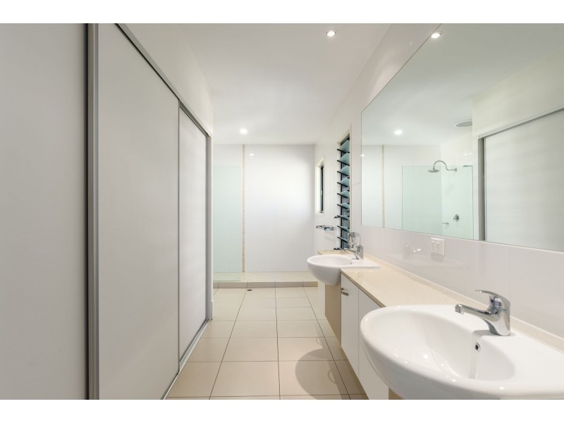 2/7 – 9 SPECTRUM STREET, Rainbow Beach QLD 4581