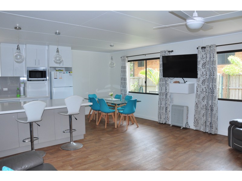 6 ZIRCON STREET, Rainbow Beach QLD 4581