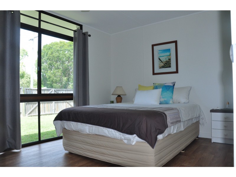 6 ZIRCON STREET, Rainbow Beach QLD 4581