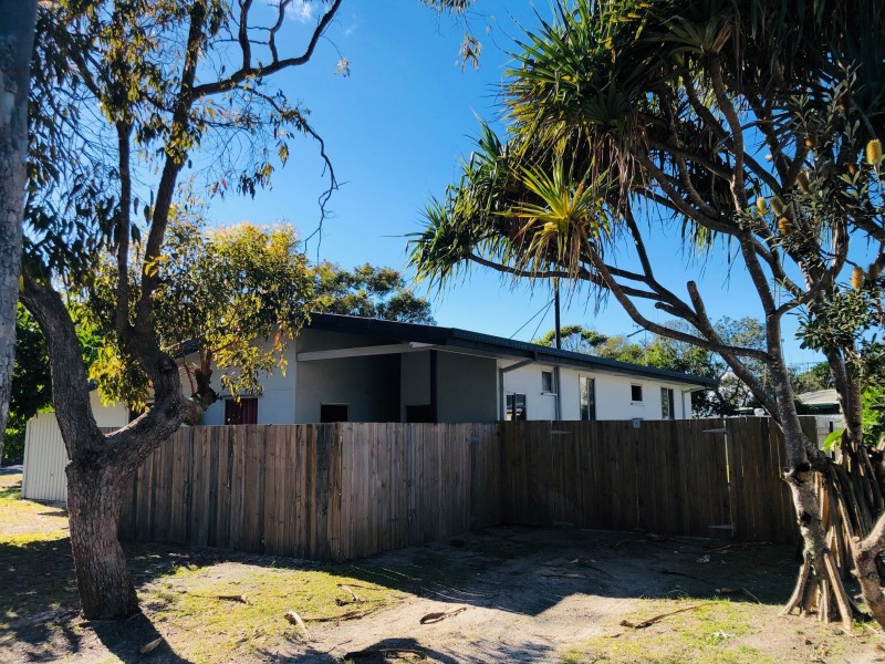 1 INDIGO AVENUE, Rainbow Beach QLD 4581