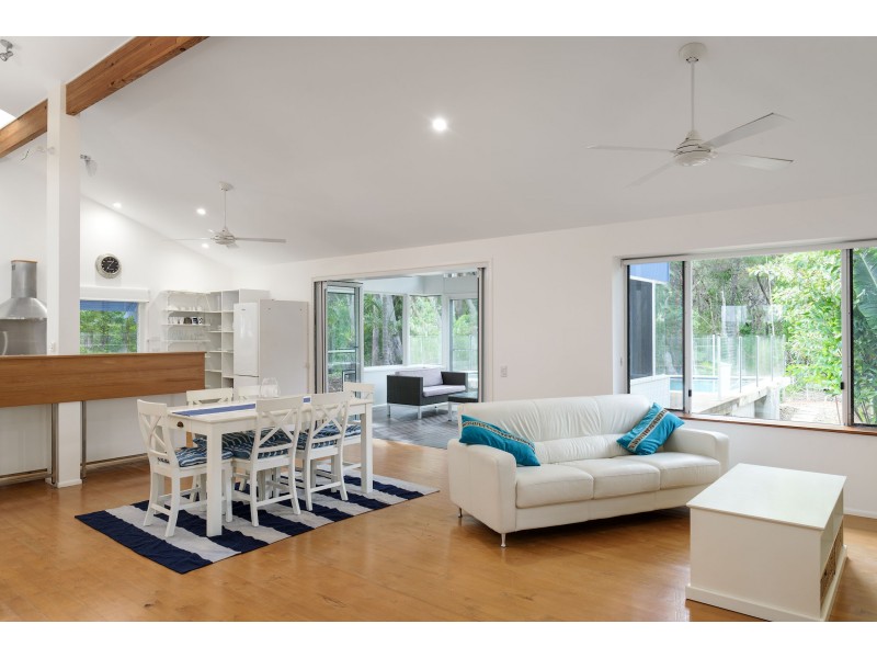 3 Ibis Court, Rainbow Beach QLD 4581
