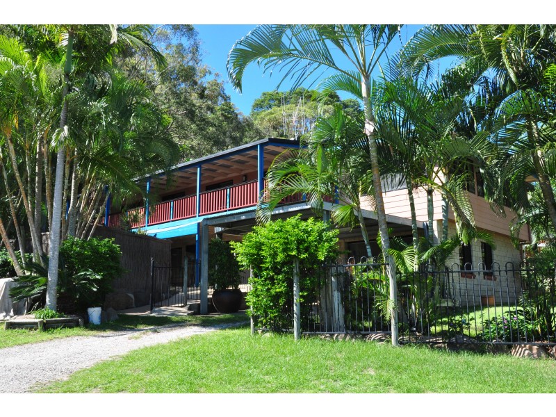 43 DOUBLE ISLAND DRIVE, Rainbow Beach QLD 4581