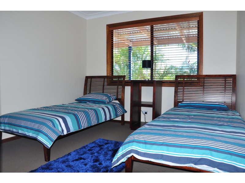 43 DOUBLE ISLAND DRIVE, Rainbow Beach QLD 4581