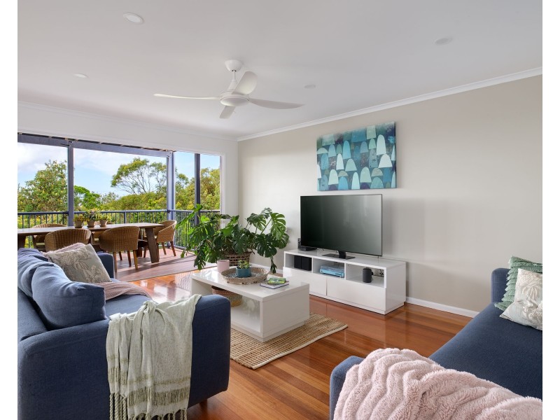 57 COOLOOLA DRIVE, Rainbow Beach QLD 4581
