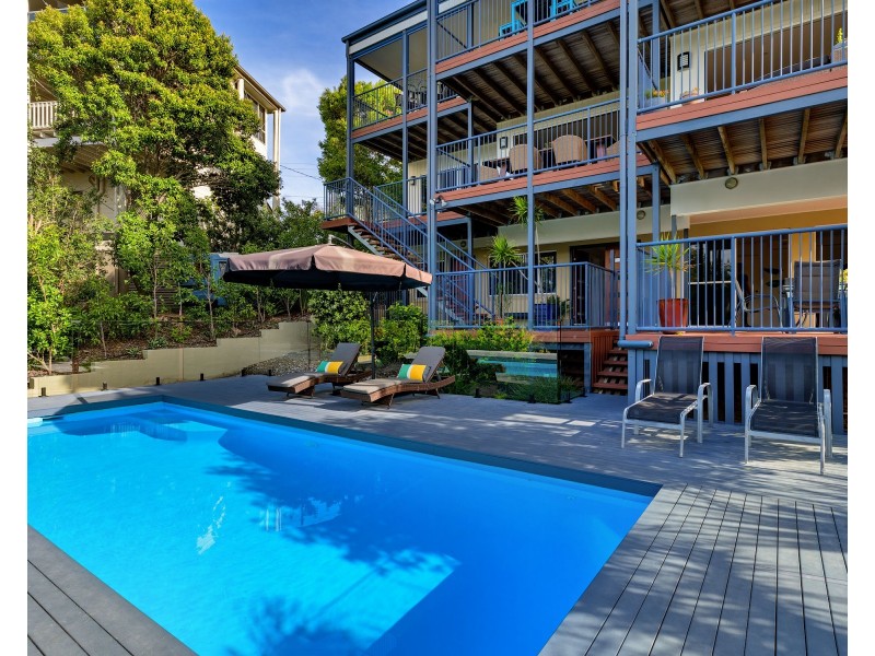 57 COOLOOLA DRIVE, Rainbow Beach QLD 4581