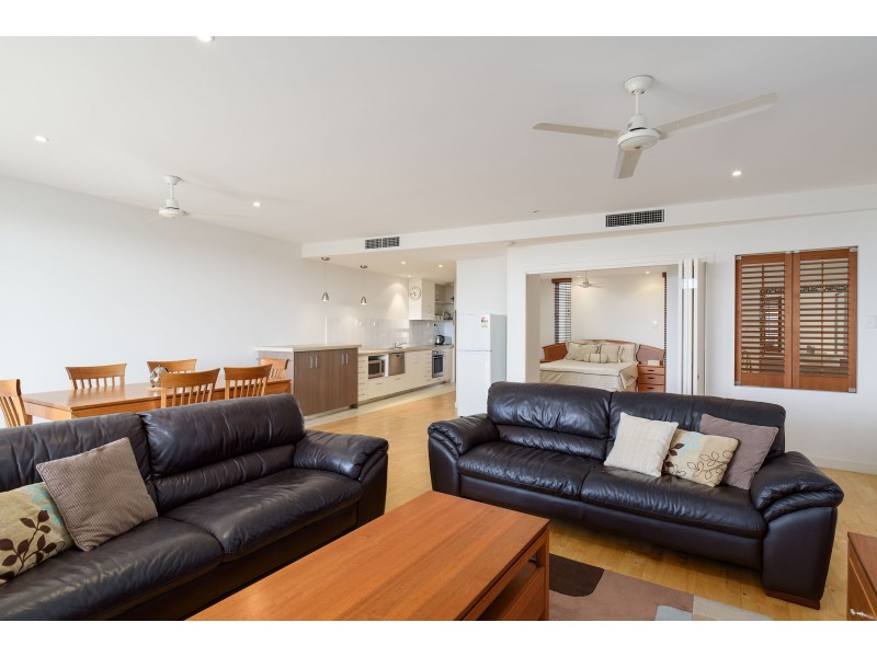 3/103 COOLOOLA DRIVE, Rainbow Beach QLD 4581