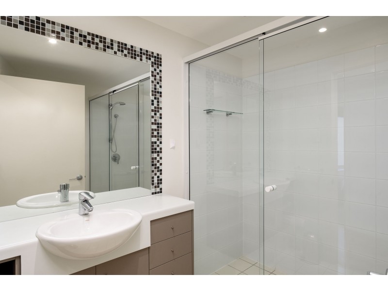 3/103 COOLOOLA DRIVE, Rainbow Beach QLD 4581