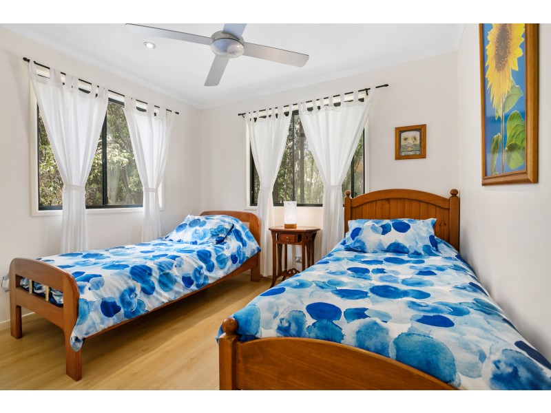 4 Ibis Court, Rainbow Beach QLD 4581