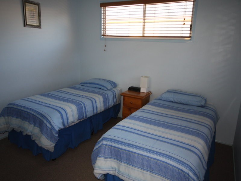 1/42 Manooka Drive, Rainbow Beach QLD 4581