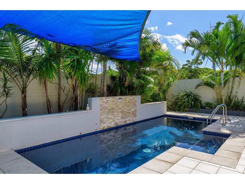 1 BORONIA PLACE, Rainbow Beach QLD 4581