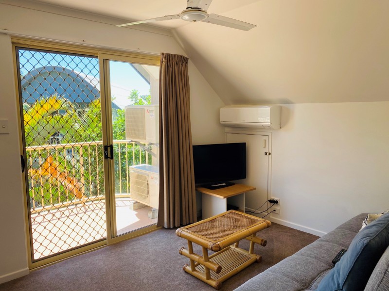 9/2-4 DOUBLE ISLAND DRIVE, Rainbow Beach QLD 4581