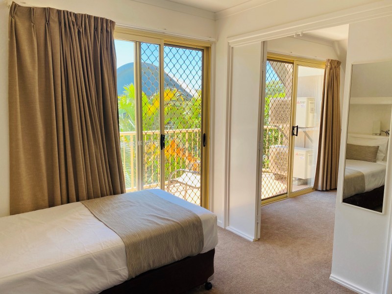 9/2-4 DOUBLE ISLAND DRIVE, Rainbow Beach QLD 4581