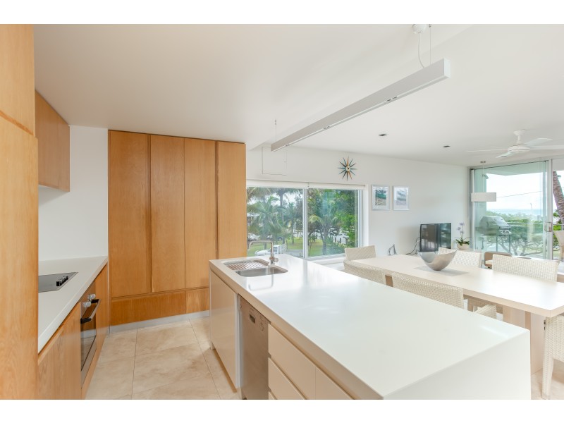 105/1 RAINBOW BEACH ROAD, Rainbow Beach QLD 4581