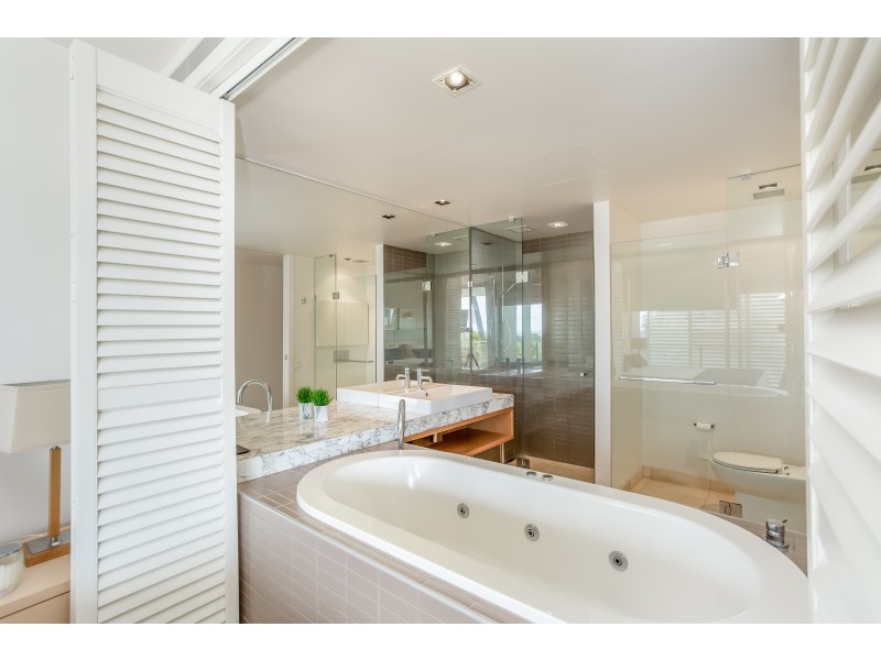 105/1 RAINBOW BEACH ROAD, Rainbow Beach QLD 4581