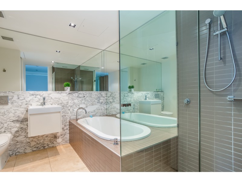 105/1 RAINBOW BEACH ROAD, Rainbow Beach QLD 4581