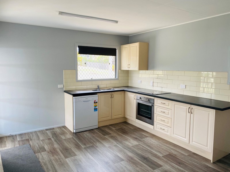 13 MANOOKA DRIVE, Rainbow Beach QLD 4581