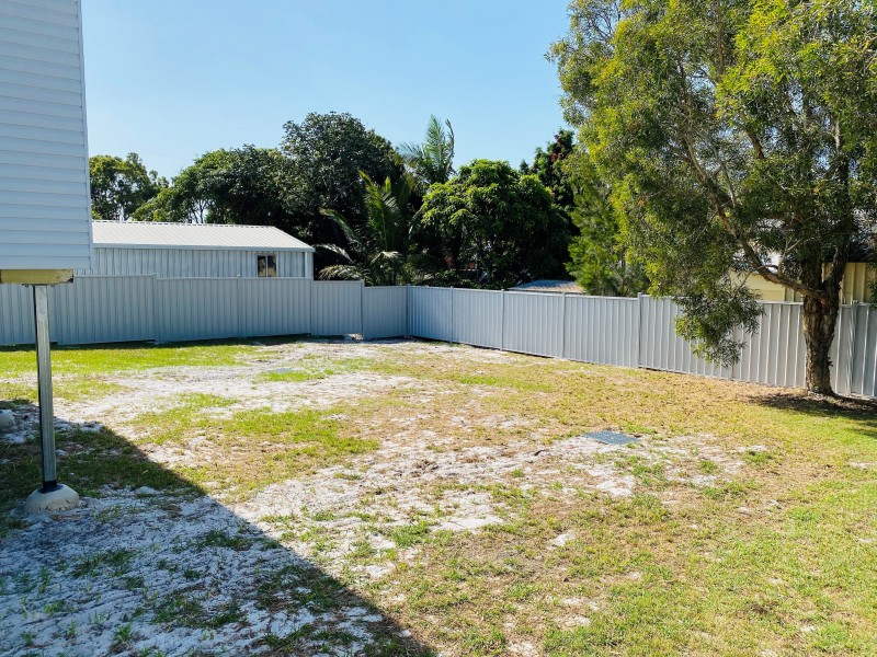 13 MANOOKA DRIVE, Rainbow Beach QLD 4581