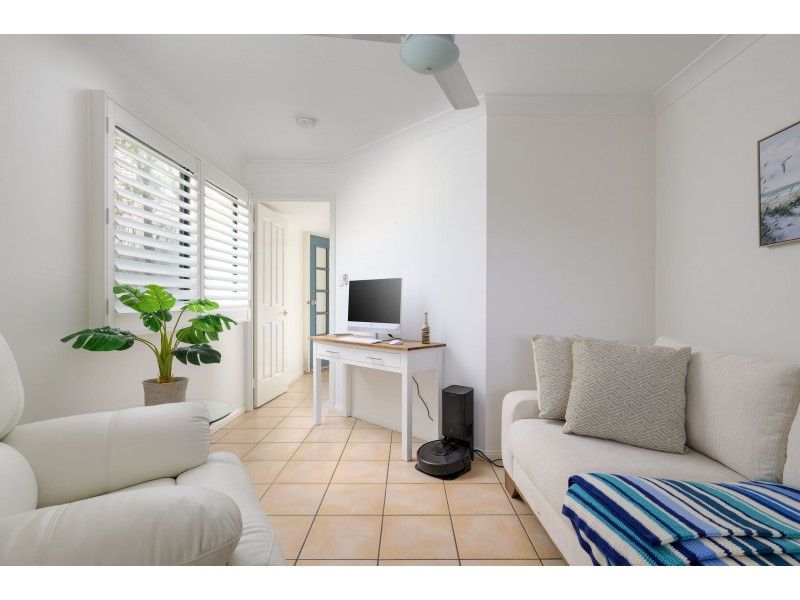 1/46 Manooka Drive, Rainbow Beach QLD 4581