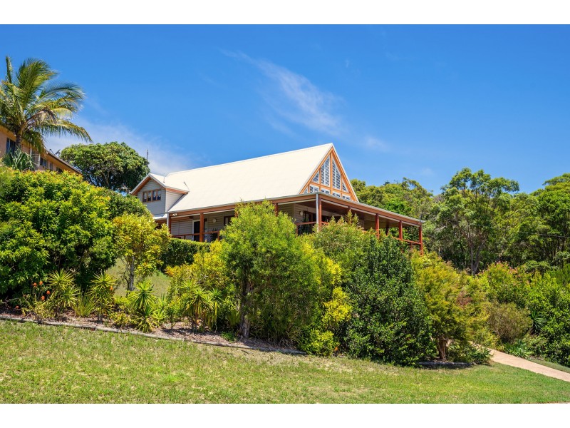 30 COOLOOLA DRIVE, Rainbow Beach QLD 4581