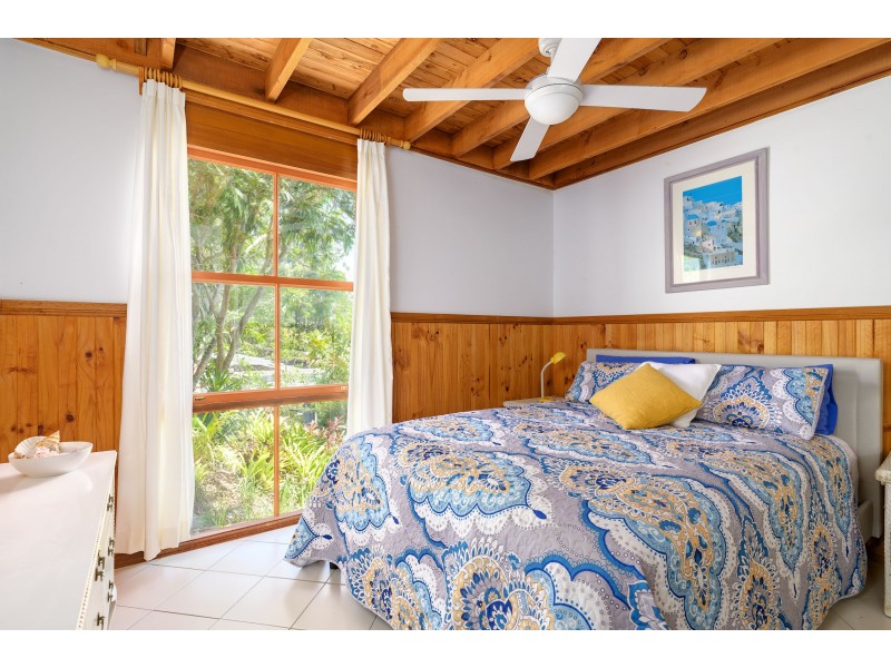 30 COOLOOLA DRIVE, Rainbow Beach QLD 4581
