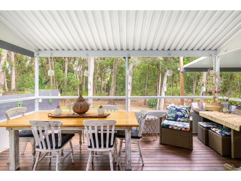 6 Belle Court, Rainbow Beach QLD 4581