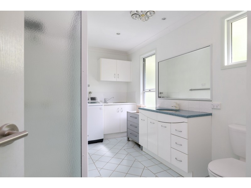 6 Belle Court, Rainbow Beach QLD 4581