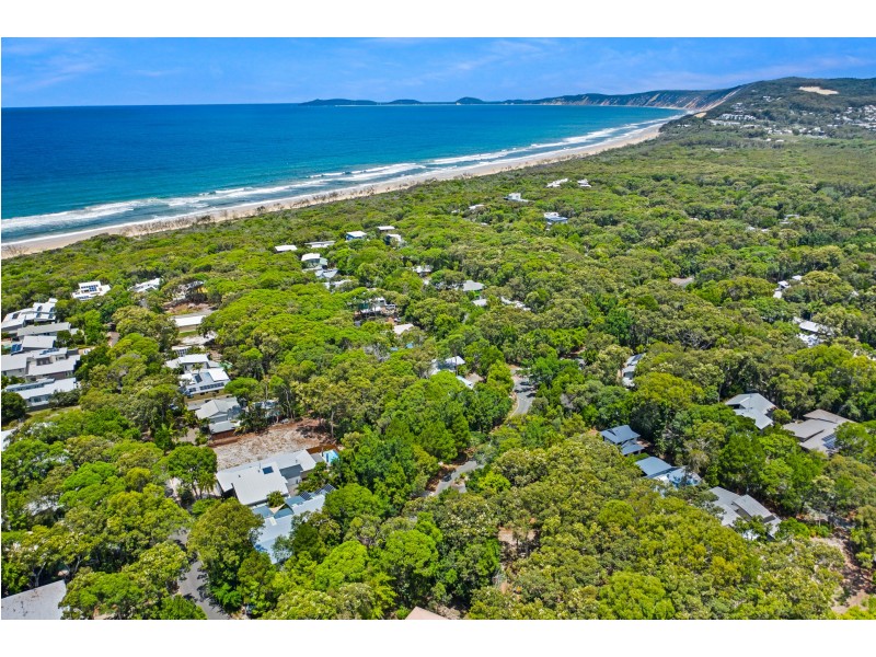 2 Naiad Court, Rainbow Beach QLD 4581