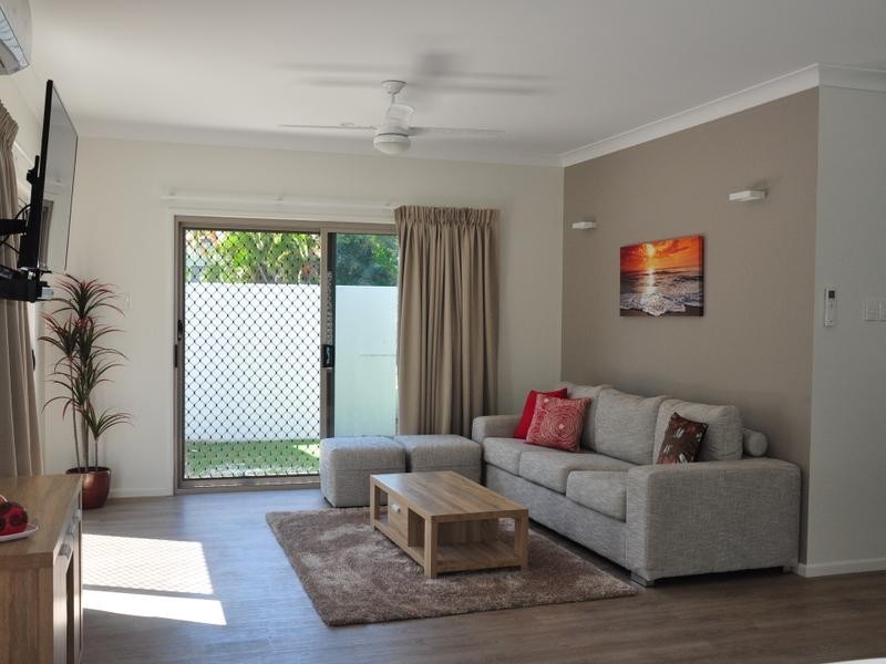 2/14 Spectrum Street, Rainbow Beach QLD 4581