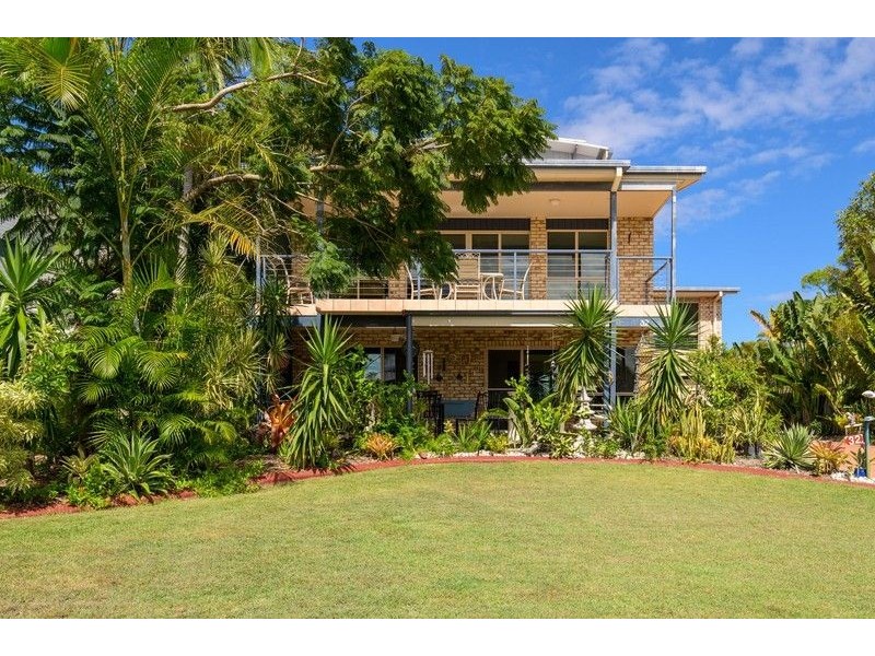 32 TINGIRA CLOSE, Rainbow Beach QLD 4581
