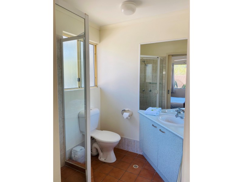 15/2-4 DOUBLE ISLAND DRIVE, Rainbow Beach QLD 4581