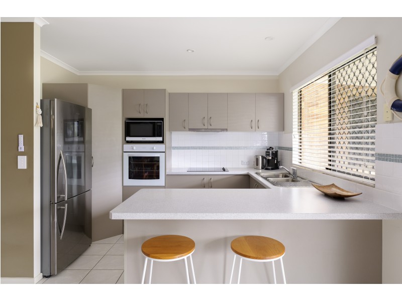 14 Coora Court, Rainbow Beach QLD 4581