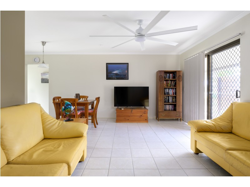 14 Coora Court, Rainbow Beach QLD 4581