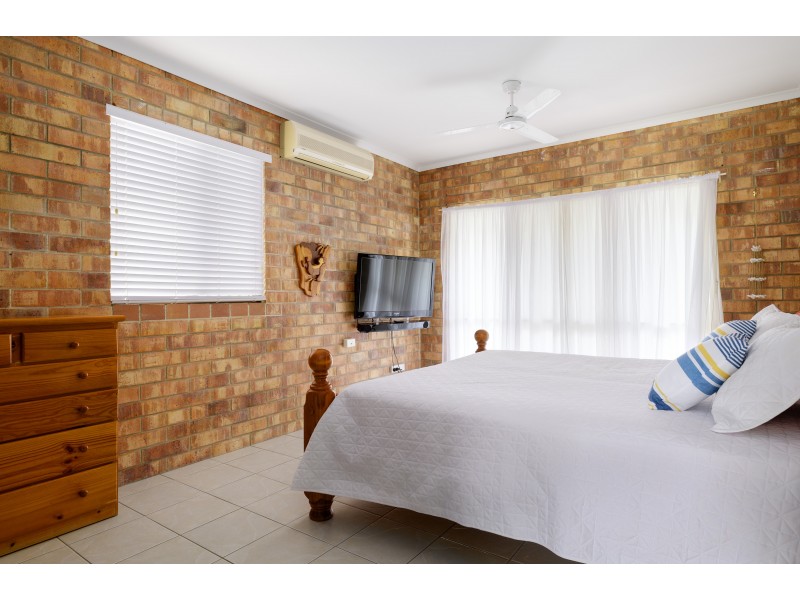 14 Coora Court, Rainbow Beach QLD 4581