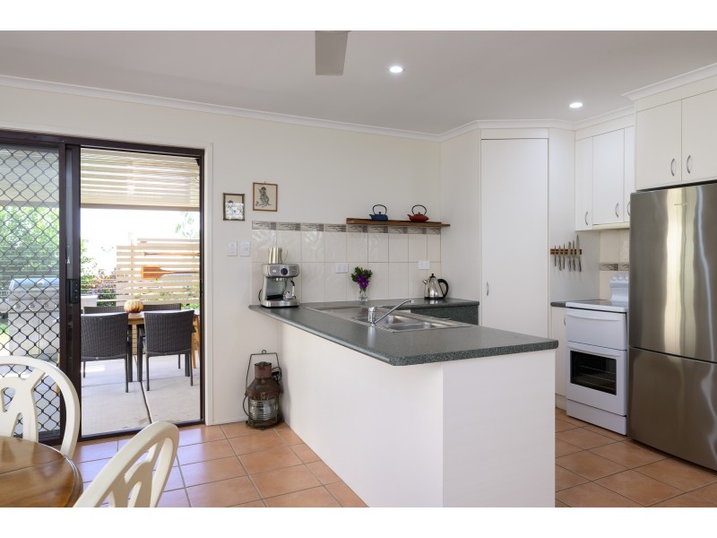 54 Double Island Drive, Rainbow Beach QLD 4581