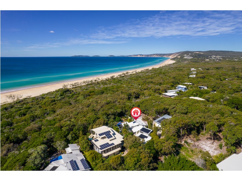 24 Naiad Court, Rainbow Beach QLD 4581