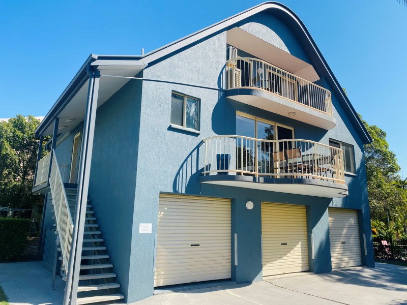 2/2 – 4 Double Island Drive, Rainbow Beach QLD 4581