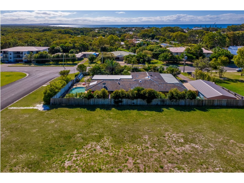 43a Manooka Drive, Rainbow Beach QLD 4581