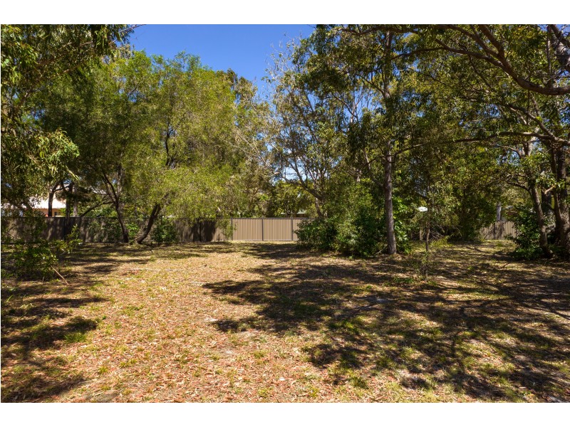 10 Dulkara Court, Rainbow Beach QLD 4581