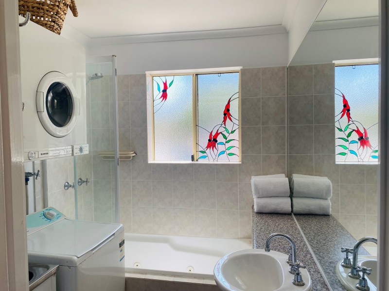 30/2-4 DOUBLE ISLAND DRIVE, Rainbow Beach QLD 4581