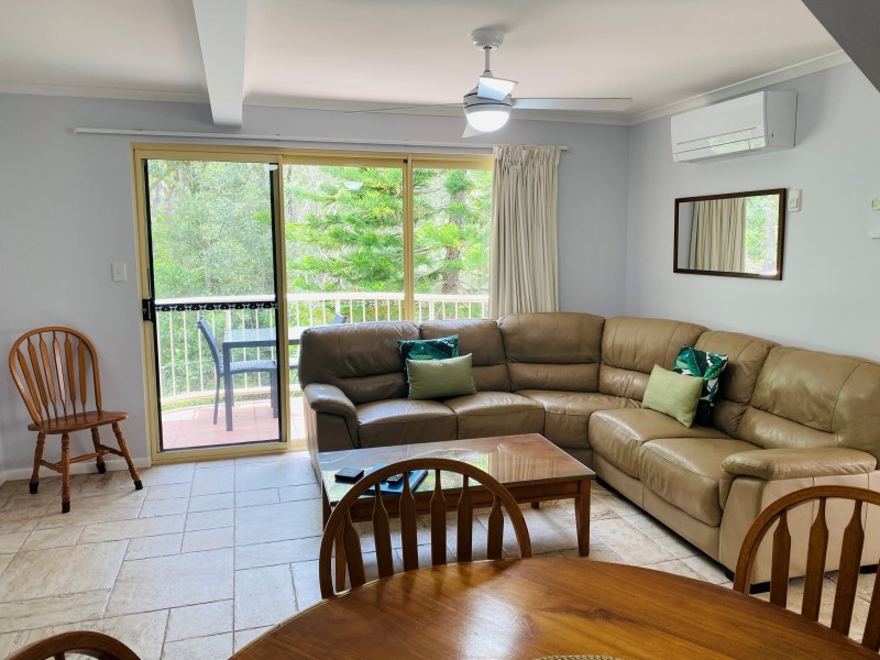 24/2-4 DOUBLE ISLAND DRIVE, Rainbow Beach QLD 4581