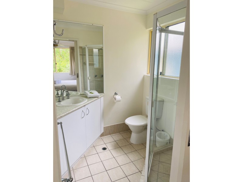 24/2-4 DOUBLE ISLAND DRIVE, Rainbow Beach QLD 4581